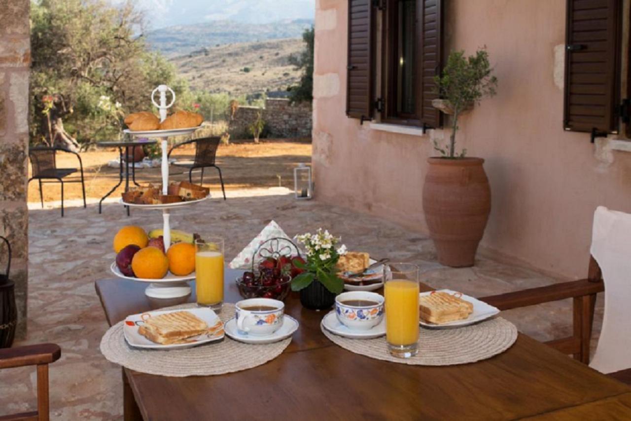 Iliopetra Villa Beritiana Buitenkant foto