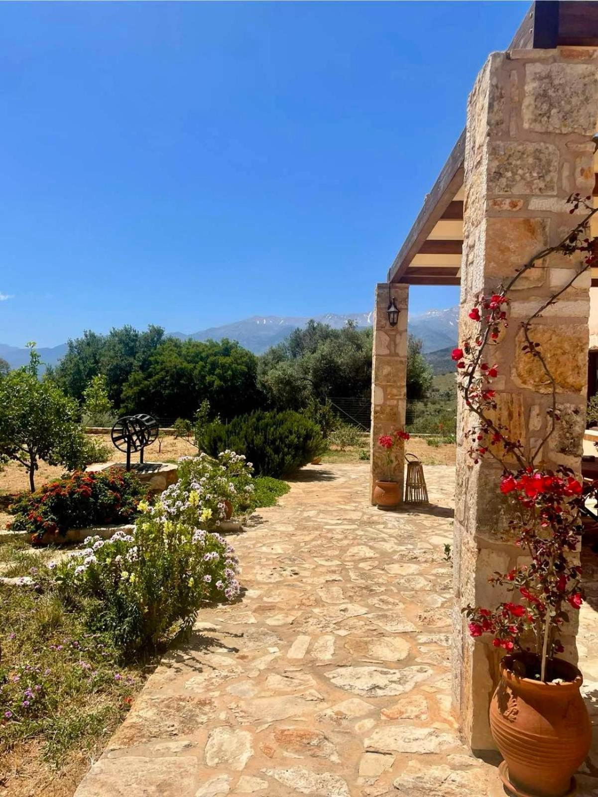 Iliopetra Villa Beritiana Buitenkant foto